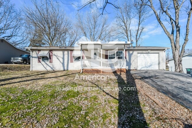 9709 Mark Trail in Fairview Heights, IL - Foto de edificio - Building Photo