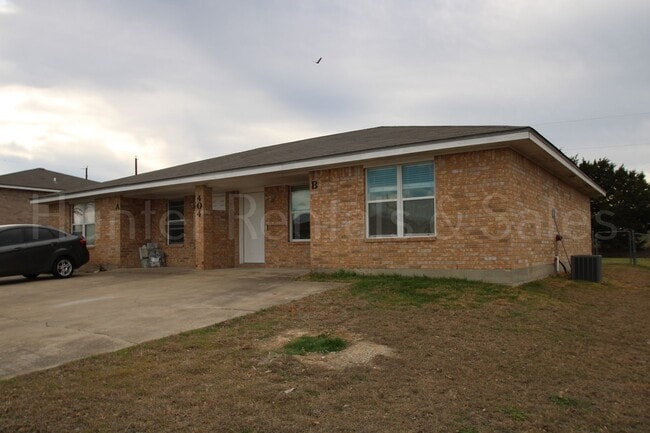 404 Justin Ln in Harker Heights, TX - Building Photo - Building Photo