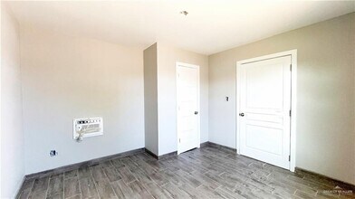 10 E Heywood St in San Benito, TX - Building Photo - Building Photo