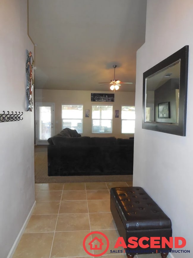 9706 Jersey Shore Dr in Bakersfield, CA - Building Photo - Building Photo