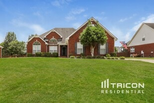 228 Forsyth St in Murfreesboro, TN - Building Photo