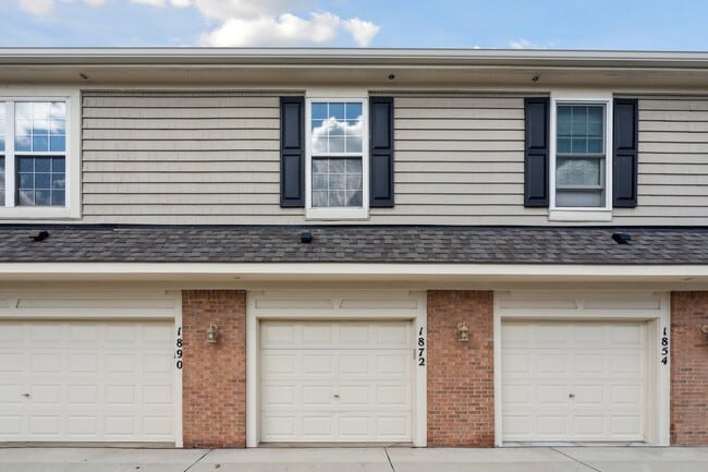 1872 Cedar Valley Dr in Canton Township, MI - Building Photo - Building Photo