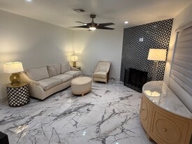 1104 Observation Dr in Las Vegas, NV - Building Photo
