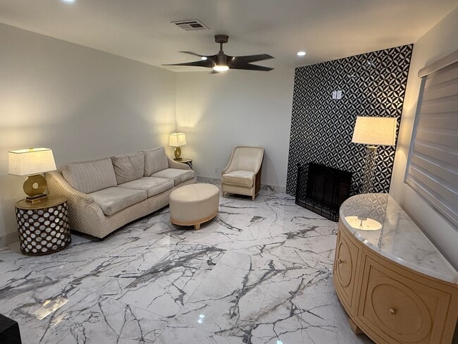 property at 1104 Observation Dr