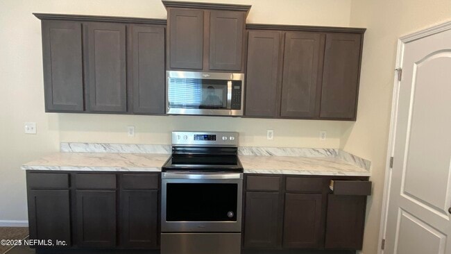 5780 Calvary Dr in Jacksonville, FL - Building Photo - Building Photo