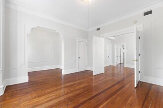 11 Hudson Pl in Weehawken, NJ - Building Photo - Building Photo