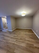 423 S Sharp St, Unit R10 in Baltimore, MD - Building Photo - Building Photo