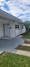 5910 Thames Way in Orlando, FL - Building Photo - Building Photo