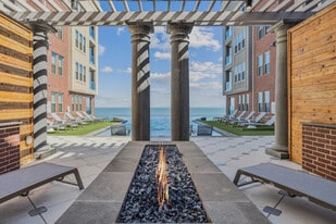 The Alexa Luxury Apartments I & II in Corpus Christi, TX - Building Photo