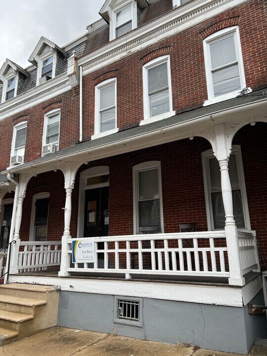 139 N 10th St in Allentown, PA - Building Photo