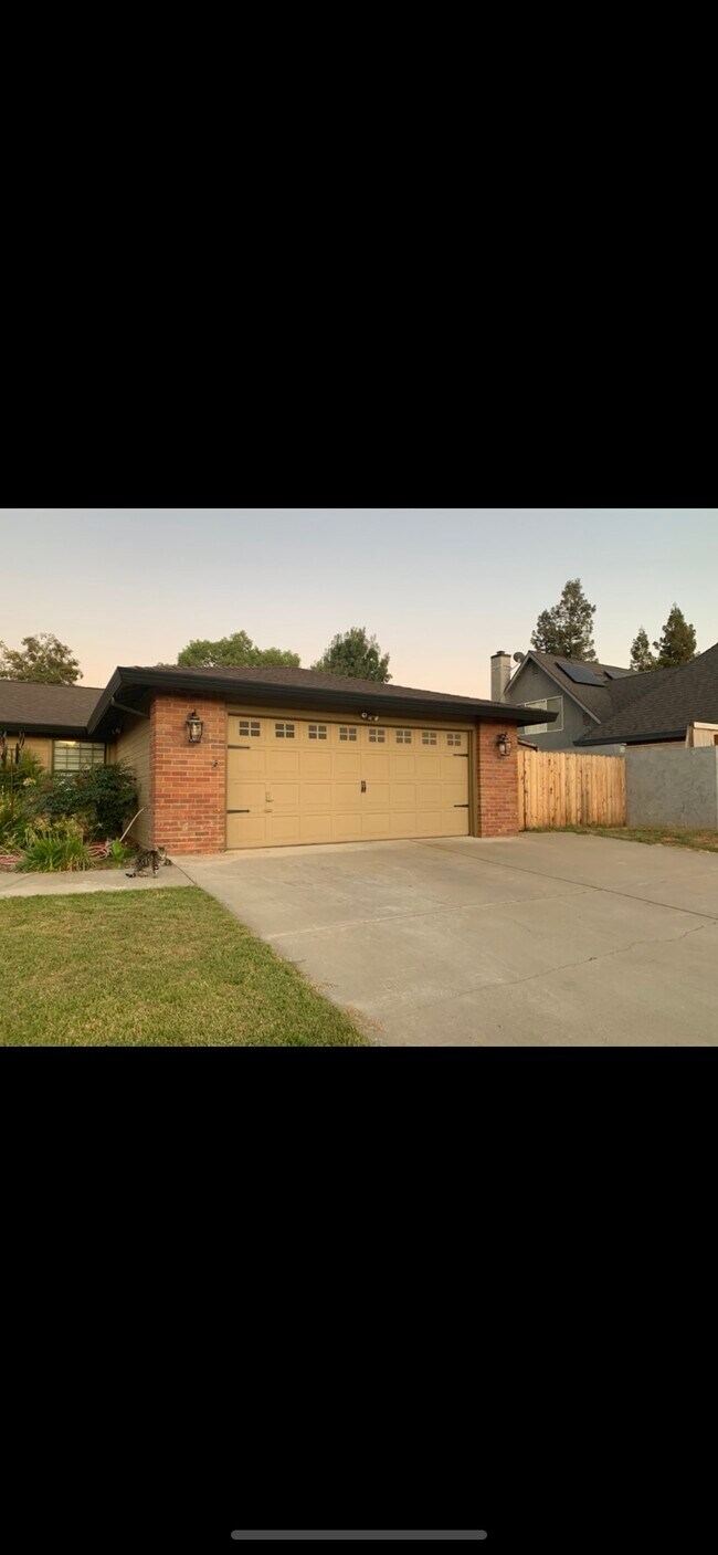 18500 Milford Dr Rentals in Lockeford, CA