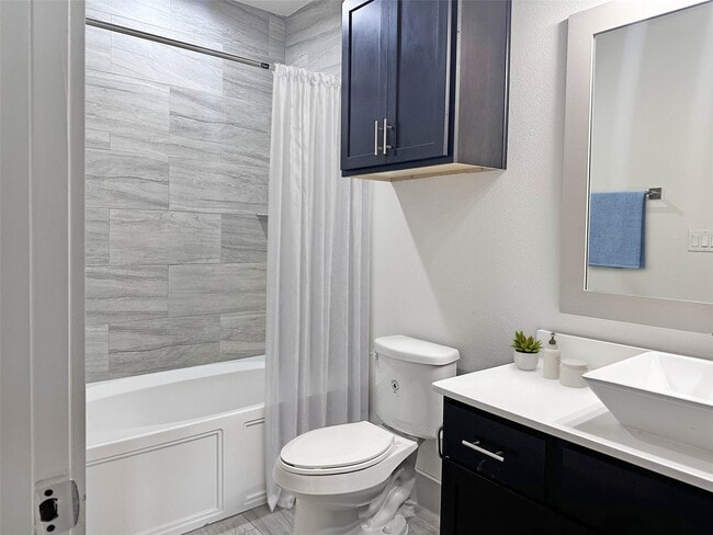 2727 Brazos St in Houston, TX - Building Photo - Building Photo