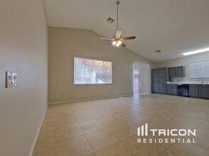16249 W Morning Glory St in Goodyear, AZ - Building Photo - Building Photo