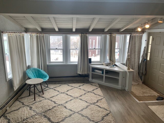 807 E South Ave in Houghton, MI - Foto de edificio - Building Photo