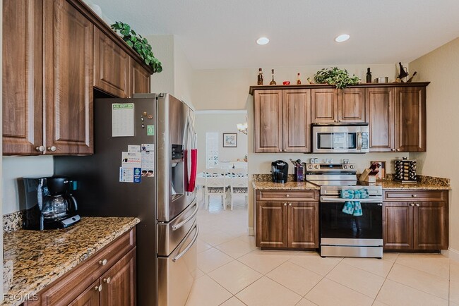 property at 1827 SE 12th St