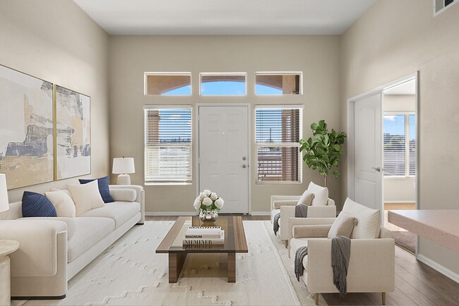 Newly Renovated! Santa Fe Apartments II in San Jacinto, CA - Foto de edificio - Building Photo
