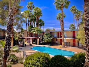 Maryland Park Apartments in Las Vegas, NV - Building Photo - Building Photo