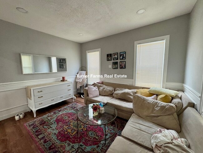38 Crescent Ave, Unit 1