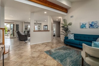 3831 Margaret Way in Carlsbad, CA - Building Photo - Building Photo