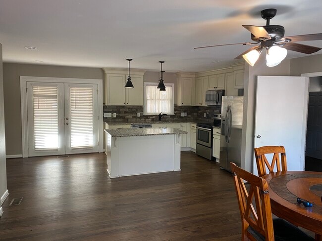 214 S Smithfield Rd in Knightdale, NC - Building Photo - Building Photo