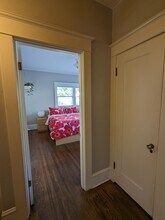 1974 SE 24th Ave in Portland, OR - Foto de edificio - Building Photo