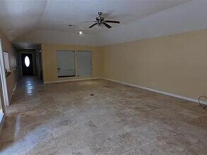 7822 Albin Ln in Houston, TX - Building Photo - Building Photo