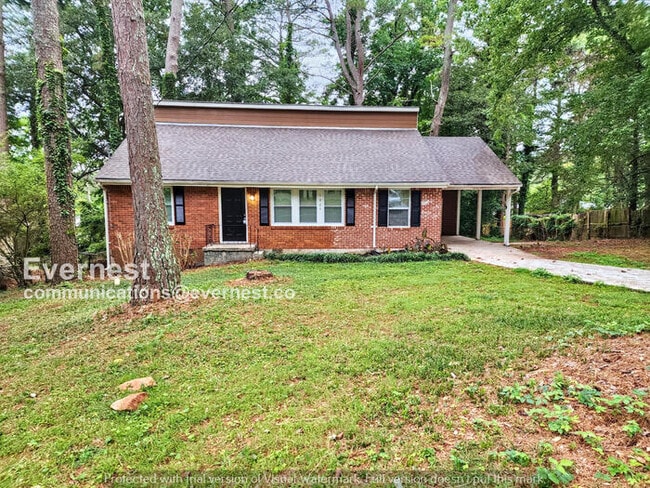property at 1903 Pinedale Pl