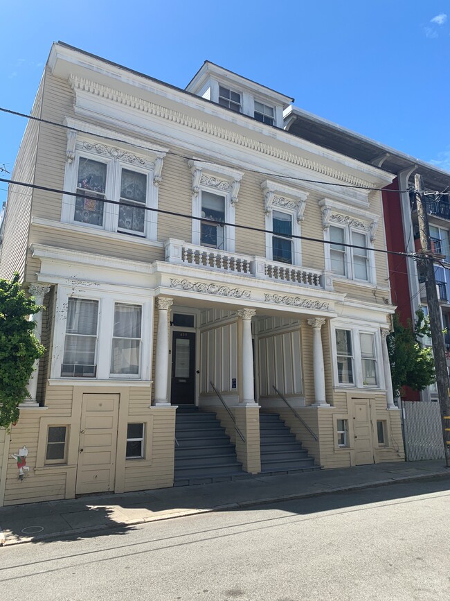 437-443 Austin St in San Francisco, CA - Building Photo - Building Photo