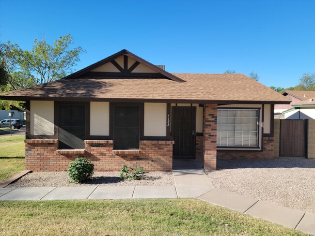 property at 5135 E Evergreen St