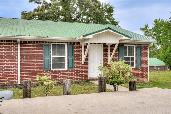 101 Old Thomson Rd in Grovetown, GA - Building Photo - Building Photo