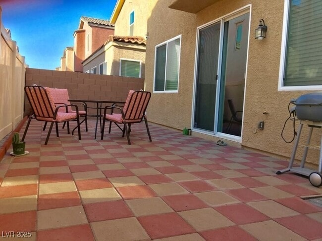 5358 Panaca Spring St in Las Vegas, NV - Building Photo - Building Photo