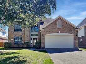 2526 Deer Forest Dr in Spring, TX - Building Photo