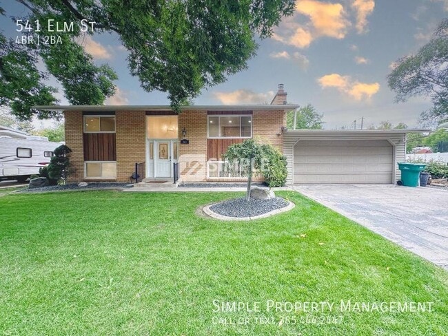 541 E Elm St