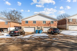 10244 Buffton Dr, Unit 10246 in St. Louis, MO - Foto de edificio - Building Photo