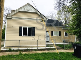 421 S 27th St in Louisville, KY - Building Photo