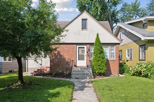 4650 Minnehaha Ave, Unit 4650