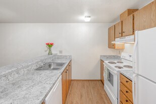 Spencer House in Seattle, WA - Building Photo