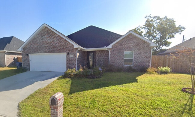 property at 2010 Luke Ln