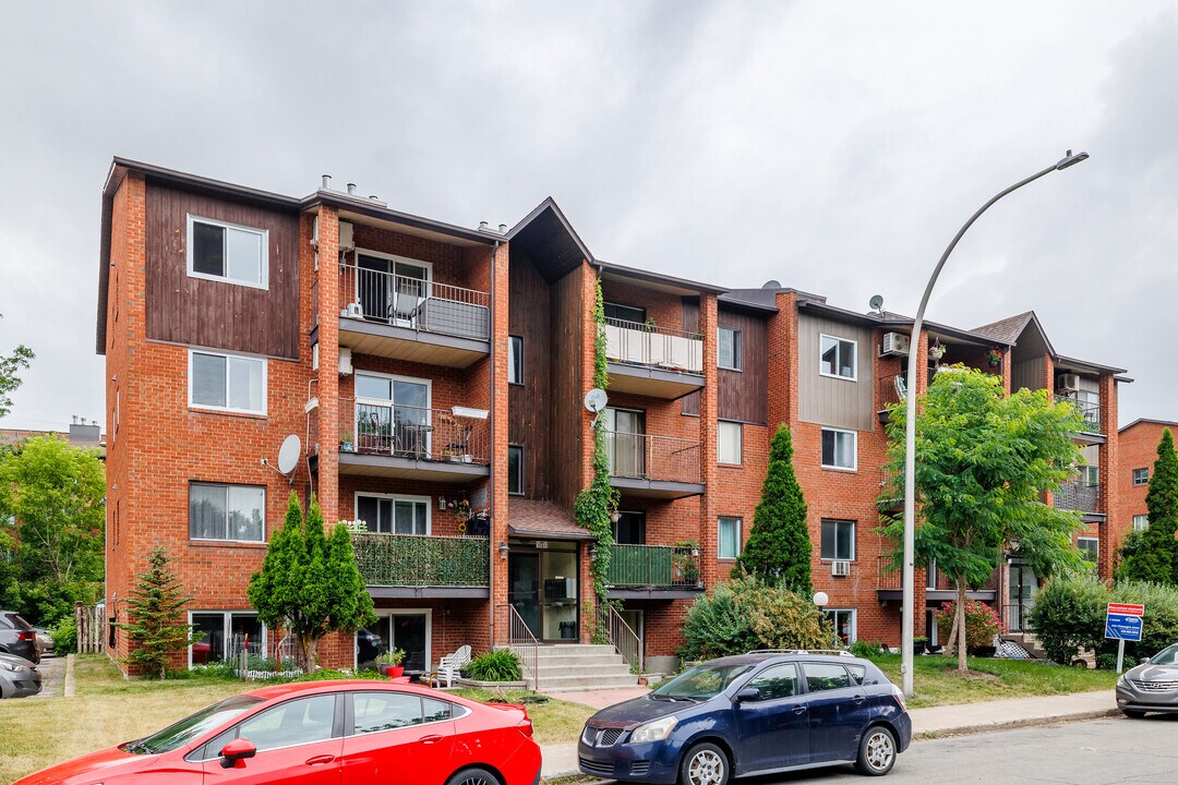 3551 Charles-Daoust Rue in Laval, QC - Building Photo