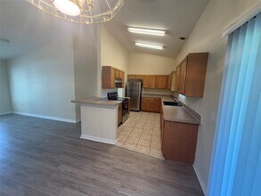 5747 Jessamine Ave in North Port, FL - Building Photo - Building Photo