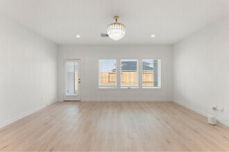 31730 Carlisle Cv Ct in Fulshear, TX - Building Photo - Building Photo