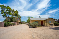 1631-1645 E Hedrick Dr in Tucson, AZ - Foto de edificio - Building Photo