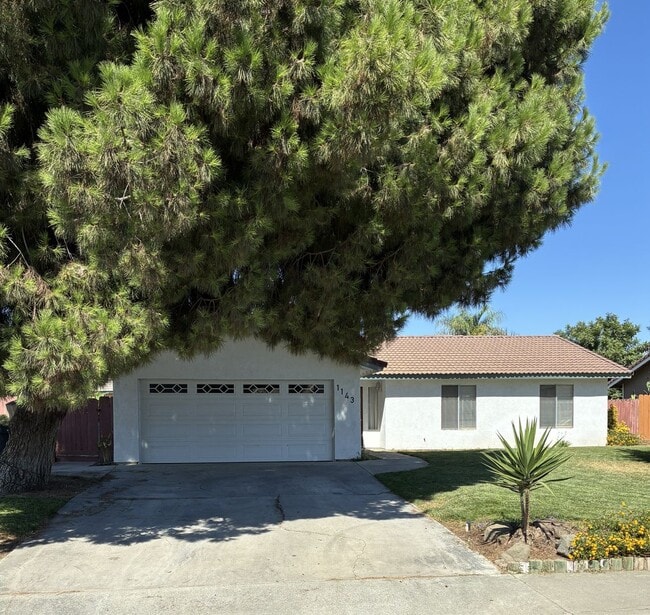 property at 1143 Belinda Dr