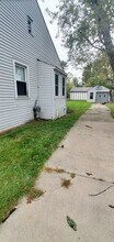 22217 Lange St in St. Clair Shores, MI - Building Photo - Building Photo