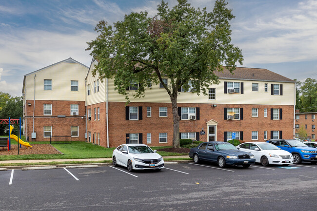 Addison Chapel in Capitol Heights, MD - Building Photo - Building Photo