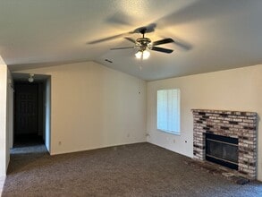 8225 Ellington Ave in Hilmar, CA - Building Photo - Building Photo