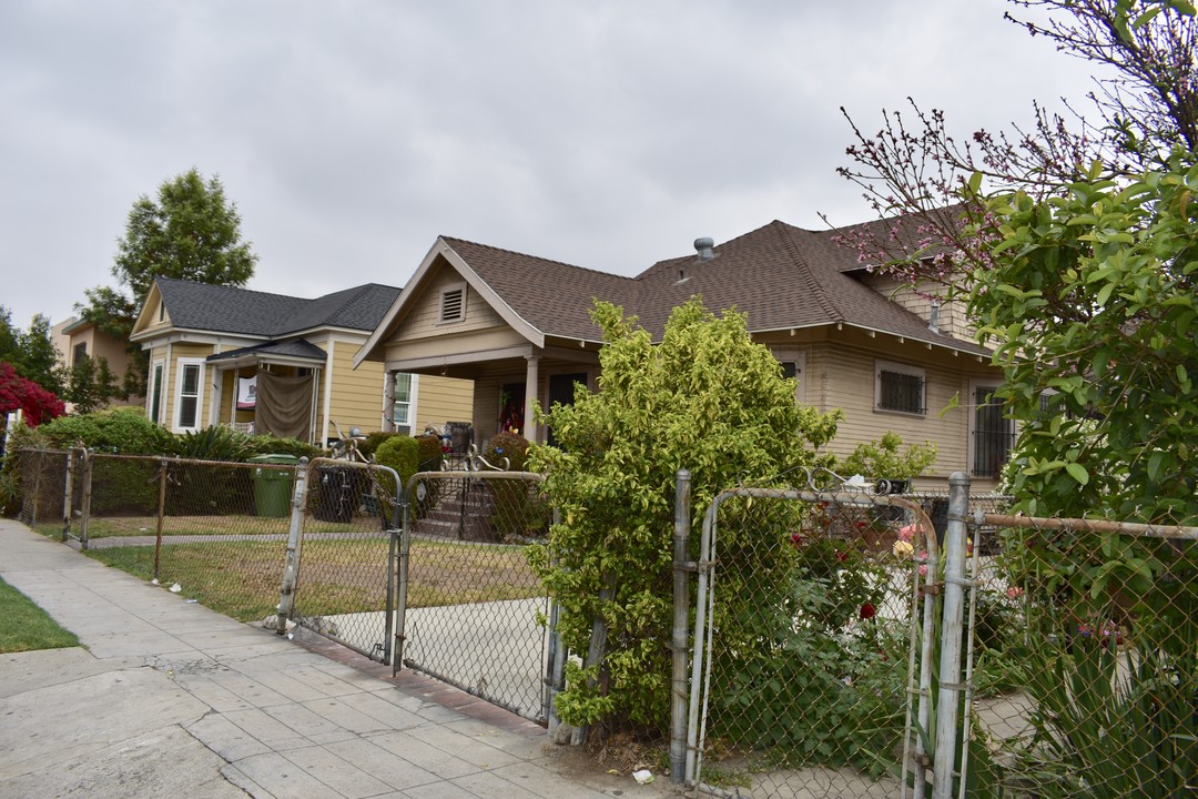 1824 S Bonnie Brae St in Los Angeles, CA - Building Photo