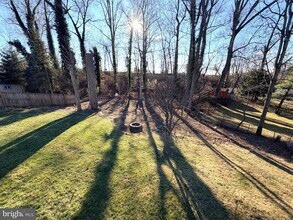 7815 Bristow Dr in Annandale, VA - Building Photo - Building Photo