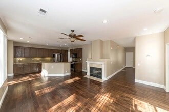 8704 E Wiley Way in Anaheim, CA - Building Photo - Building Photo