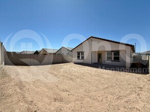24182 W Hidalgo Ave in Buckeye, AZ - Building Photo - Building Photo